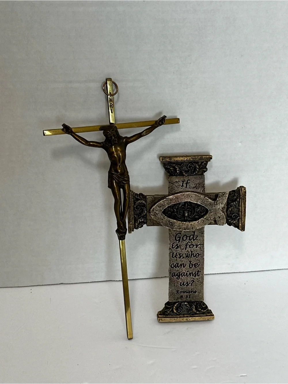 Set of two religious crosses